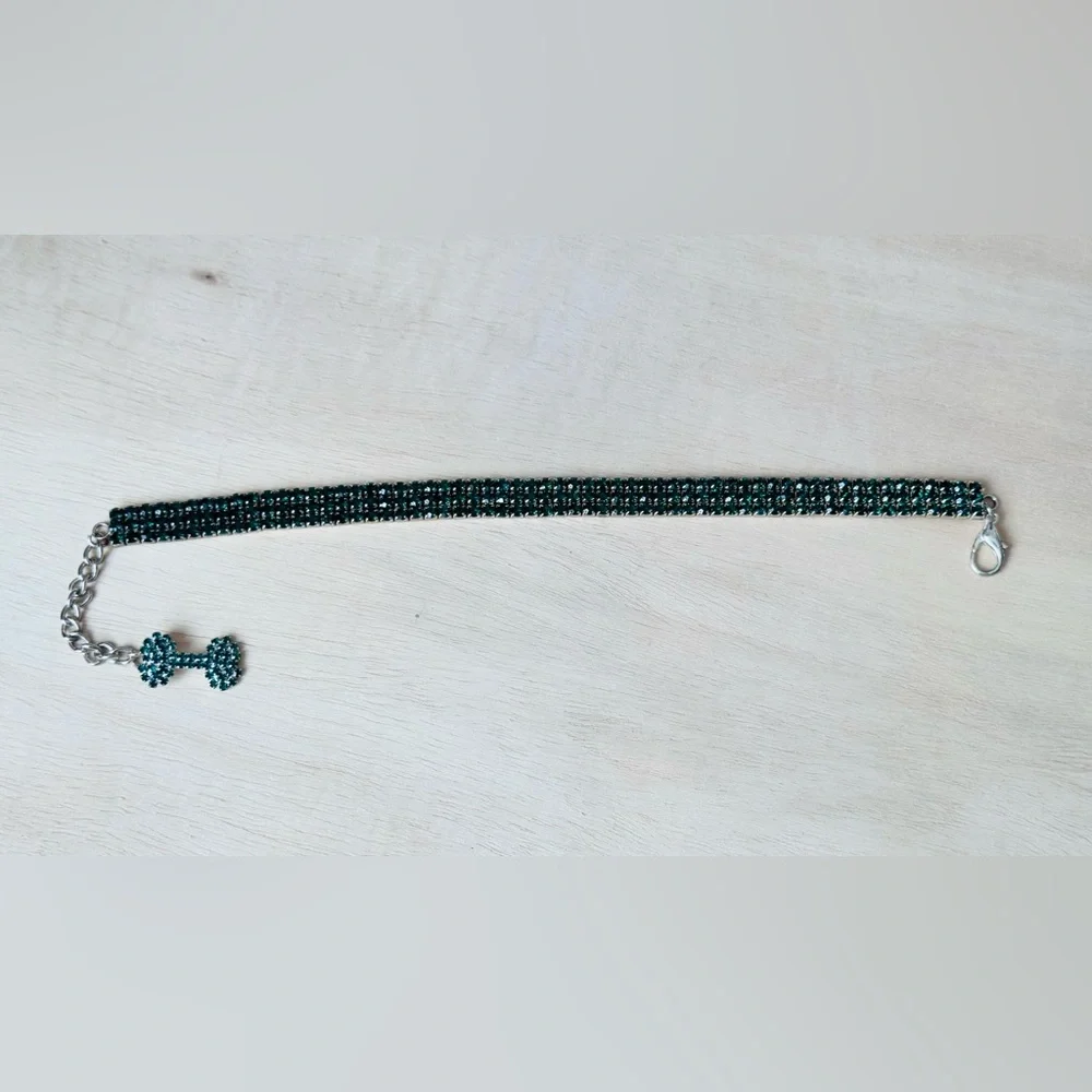 FANCY Dazzling Emerald Green Jewels & Silver Stretchy Dog Collar & Bone Charm